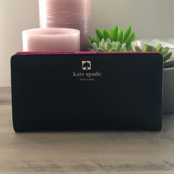 kate spade Handbags - ♠️kate spade♠️ Stacy Wallet